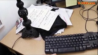 Ty vole uzavřel dohodu s sexy obchodní žena pro ni mají peníze