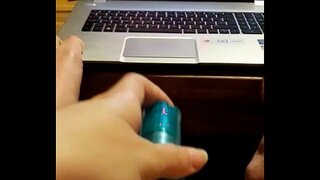 ���ັງເກດເບິ່ງຄຫນ້າທໍາອິດດຽວທີ່ມີ dildo ຂອງຂ້າພະເຈົ້າ...