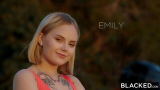 TIÑÉNDOSE di E tabata di accijns i kier a trata di algun di BC