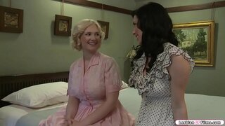 Mara iż-żjarat tagħha samra ħabib u dawn jibdew jitkellem dwar id-daqs tal-grupp.Wara dan,huma jiksbu qarn u dawn jibdew kiss xulxin.Li jmiss huwa ħabib tagħha sbieħ tagħha sider u jilaq il-her.Fl-ritorn ma hi l-istess għall-ħabib tagħha.