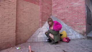 Nina dostane Madrid horúce s jej telefón bustings!